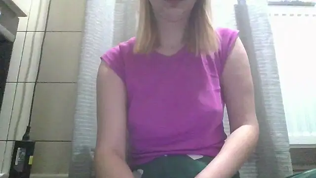 Snapshot of dirty_sasha00 chatting on May 2026 02:42:02 AM dirty sasha00 online show from May 2026 02:42:02 AM