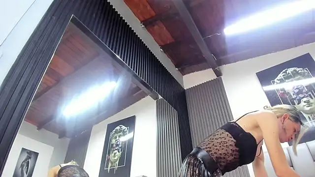 Caitlyn-Joness  online show from March 2026 08:25:02 PM