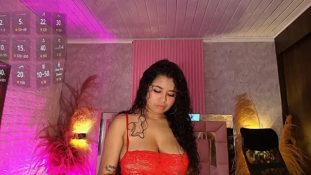 Snapshot of griselle_rousse chatting on June 2026 05:48:02 PM griselle rousse online show from June 2026 05:48:02 PM