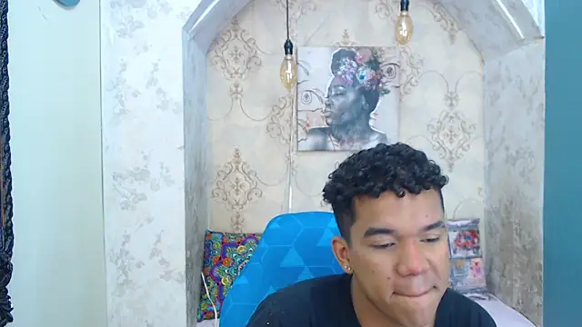 Snapshot of Anders_Millan chatting on November 2025 06:08:02 PM Anders Millan online show from November 2025 06:08:02 PM