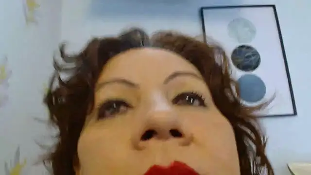 Rosalie Durand online show from April 2026 07:37:01 PM