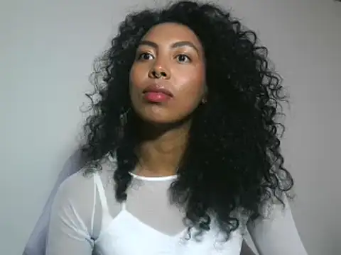 Snapshot of samy_ros chatting on November 2025 08:19:01 PM samy ros online show from November 2025 08:19:01 PM