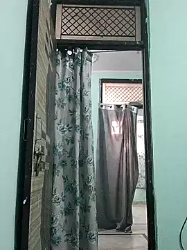 sanjana077 online show from February 2026 06:51:01 AM