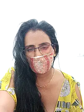 sanjana077 online show from March 2026 10:36:01 PM