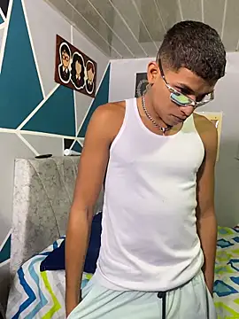 Mike and Rayan online show from March 2026 03:23:02 AM