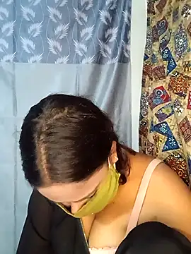 V HOT CUTE online show from November 2025 10:14:02 AM