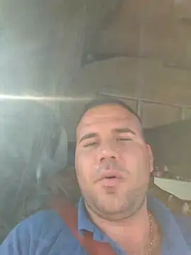 Snapshot of Chubbytop454 chatting on November 2025 02:17:02 PM Chubbytop454 online show from November 2025 02:17:02 PM