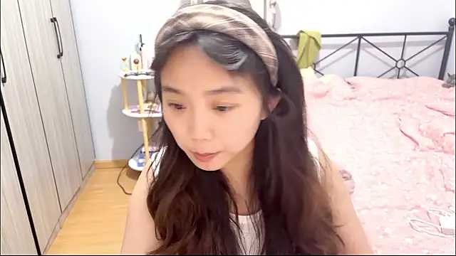 Hmm 0303 online show from March 2026 04:55:01 PM