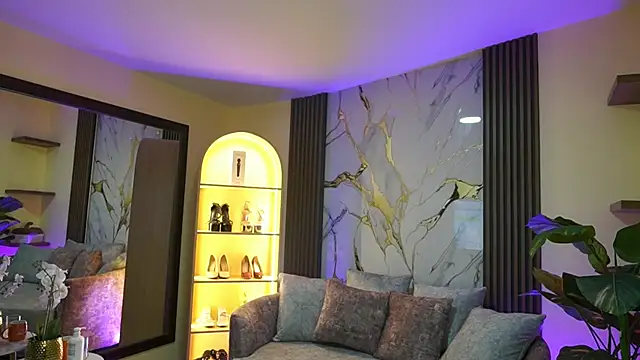 TessaaFox online show from February 2026 11:33:01 AM