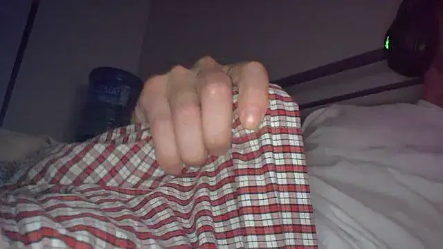 Snapshot of Elieantte chatting on November 2025 09:57:02 PM Elieantte online show from November 2025 09:57:02 PM