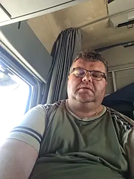 Snapshot of Grase44 chatting on June 2026 10:59:02 AM Grase44 online show from June 2026 10:59:02 AM