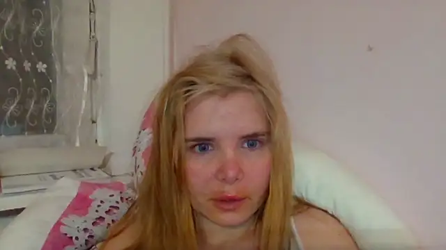 HornyElena online show from February 2026 05:50:01 PM