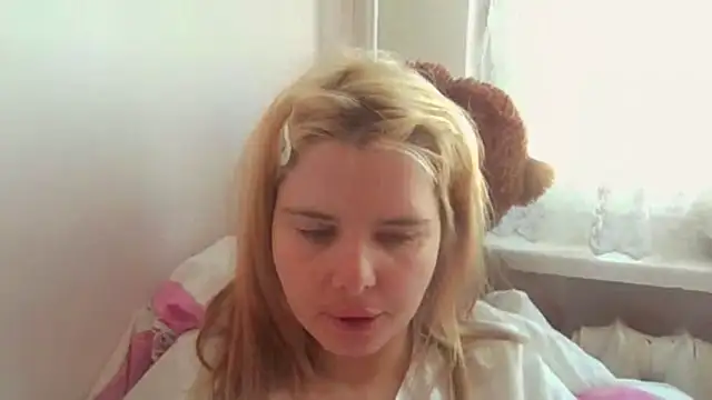 HornyElena online show from March 2026 02:32:02 PM