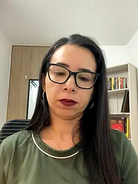 Snapshot of Vicky_ro chatting on November 2025 11:09:01 AM Vicky ro online show from November 2025 11:09:01 AM