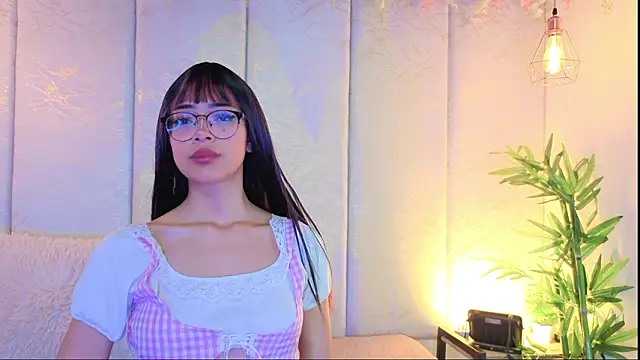  ViolletteNoir  online show from March 2026 08:45:01 PM