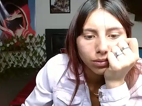 Snapshot of LuluKiss_ chatting on November 2025 08:31:01 PM LuluKiss online show from November 2025 08:31:01 PM