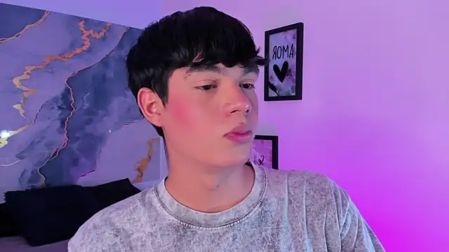 Isaac Kurtt online show from January 2026 07:39:02 PM