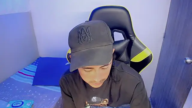 Tatann 18 online show from March 2026 10:06:01 PM