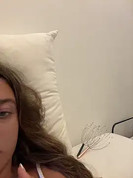 lounaaxangel online show from December 2025 04:03:02 PM