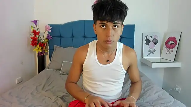 Valentino Lane online show from January 2026 03:30:02 AM