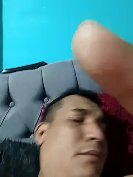 Snapshot of Loquillopajero chatting on March 2026 12:11:01 PM Loquillopajero online show from March 2026 12:11:01 PM