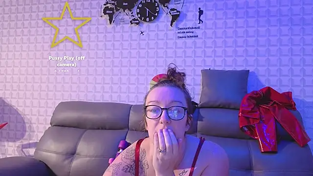 JadeStarUK online show from March 2026 12:11:01 PM