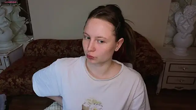 HolyBabyDoll online show from November 2025 11:50:01 PM