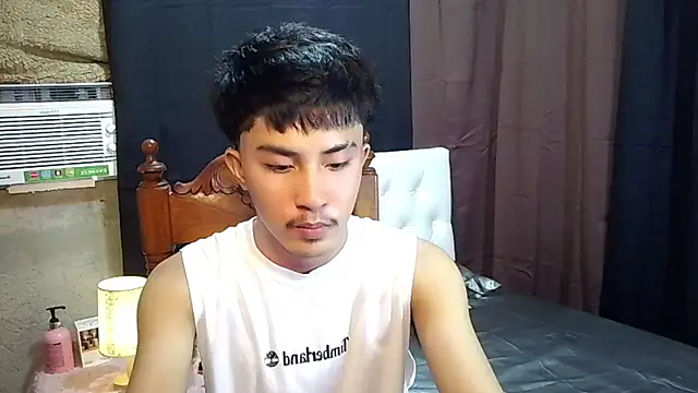 Snapshot of Urloverhardcock chatting on July 2026 06:09:02 AM Urloverhardcock online show from July 2026 06:09:02 AM