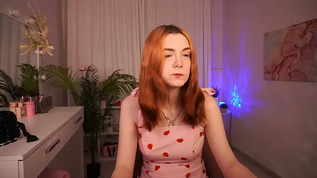 AvaRyder online show from December 2025 01:29:01 PM