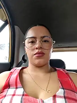 Snapshot of ALEJA__22 chatting on May 2026 04:23:02 PM ALEJA 22 online show from May 2026 04:23:02 PM