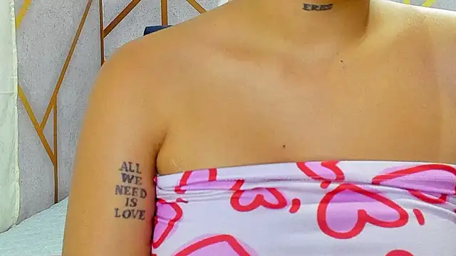  vaiolet owo online show from January 2026 06:06:02 AM