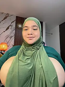 Snapshot of sweetmuslim01 chatting on July 2026 06:47:02 AM sweetmuslim01 online show from July 2026 06:47:02 AM
