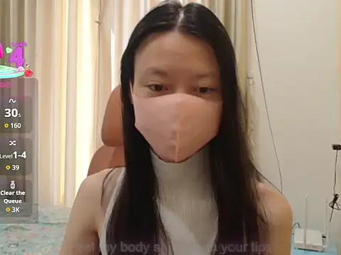 Lil-Cherries online show from December 2025 01:25:02 AM