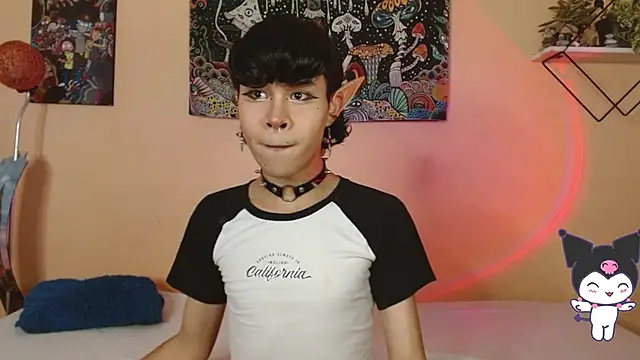 nicolai a online show from January 2026 02:43:02 PM