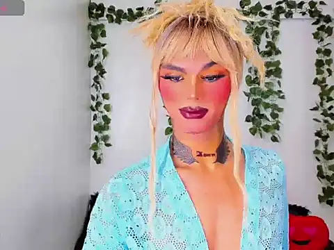 Snapshot of Sofia-hot_ chatting on November 2025 01:54:02 PM Sofia-hot online show from November 2025 01:54:02 PM