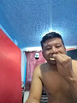 Snapshot of themorenofit08 chatting on May 2026 05:12:02 PM themorenofit08 online show from May 2026 05:12:02 PM