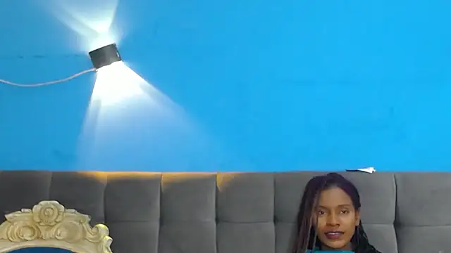 Aliis Love online show from November 2025 08:19:01 AM