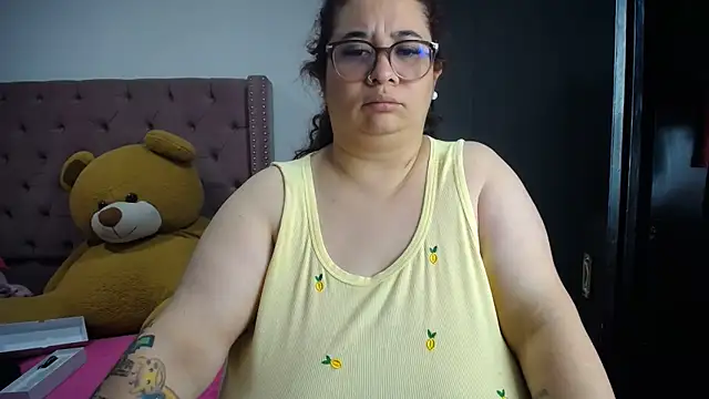 Snapshot of kattybbwbigboobs_ chatting on June 2026 06:07:02 AM kattybbwbigboobs online show from June 2026 06:07:02 AM