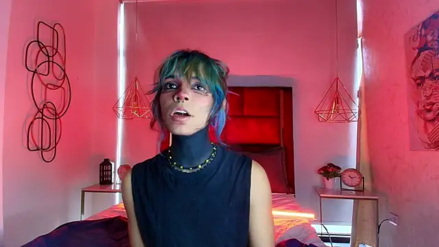 luxiel  online show from May 2026 09:41:01 PM
