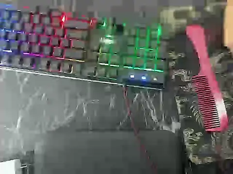 Snapshot of raccon_master chatting on November 2025 01:39:01 AM raccon master online show from November 2025 01:39:01 AM