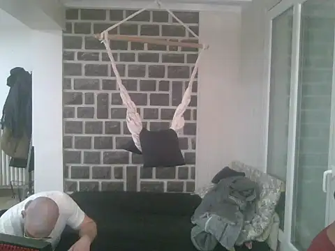 samia42 online show from November 2025 04:31:02 PM