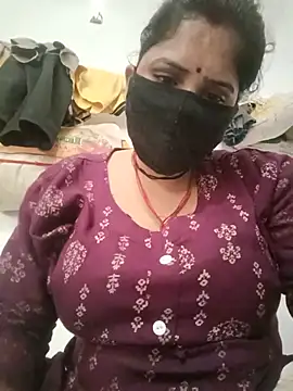 Snapshot of Janhvi_bhabhi_ji chatting on July 2026 09:45:02 AM Janhvi bhabhi ji online show from July 2026 09:45:02 AM