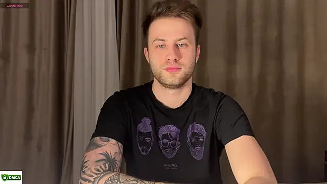 Snapshot of dominantrodri chatting on February 2026 07:43:01 PM dominantrodri online show from February 2026 07:43:01 PM