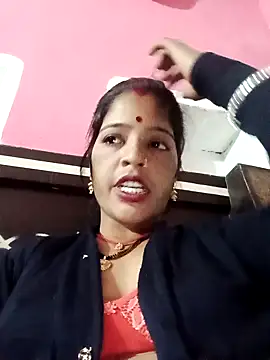 Snapshot of Hot_eras8 chatting on November 2025 04:17:02 PM Hot eras8 online show from November 2025 04:17:02 PM