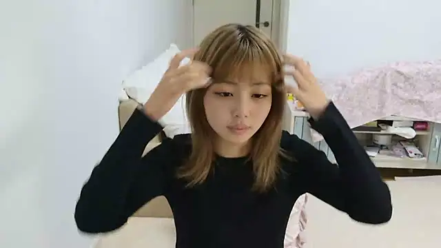  sizuku new online show from November 2025 11:43:01 PM