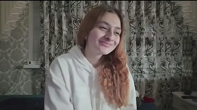 SweetLiaison online show from December 2025 07:21:01 PM