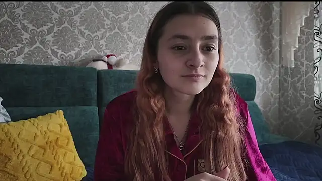 SweetLiaison online show from February 2026 01:52:02 PM