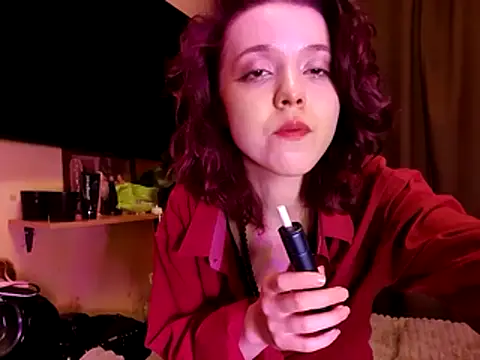 Snapshot of violetwitch chatting on November 2025 01:04:02 AM violetwitch online show from November 2025 01:04:02 AM