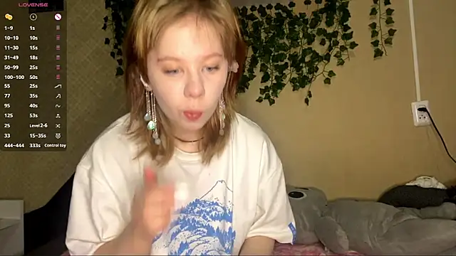 Snapshot of SheritaKohrs chatting on November 2025 04:11:02 AM SheritaKohrs online show from November 2025 04:11:02 AM