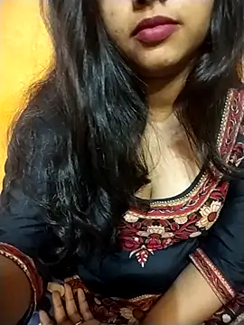 Sexy Divya   online show from March 2026 06:22:02 PM